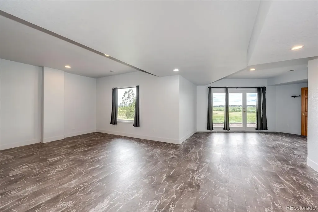 40753 County Road 21 Elizabeth CO 80107
