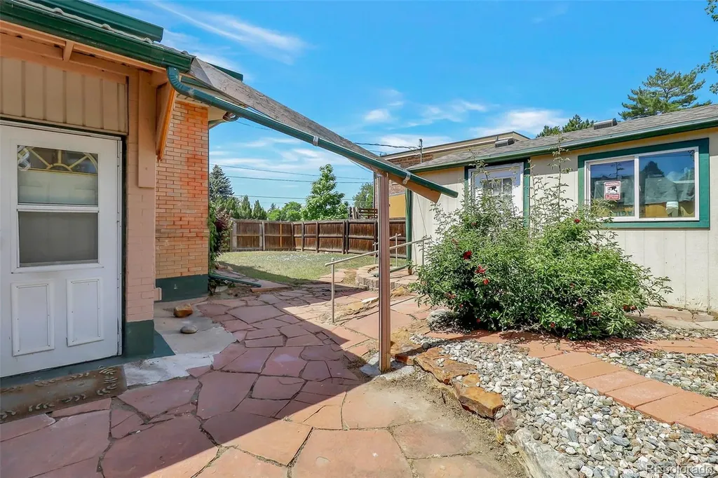 6001 W 32nd Avenue Wheat Ridge CO 80033