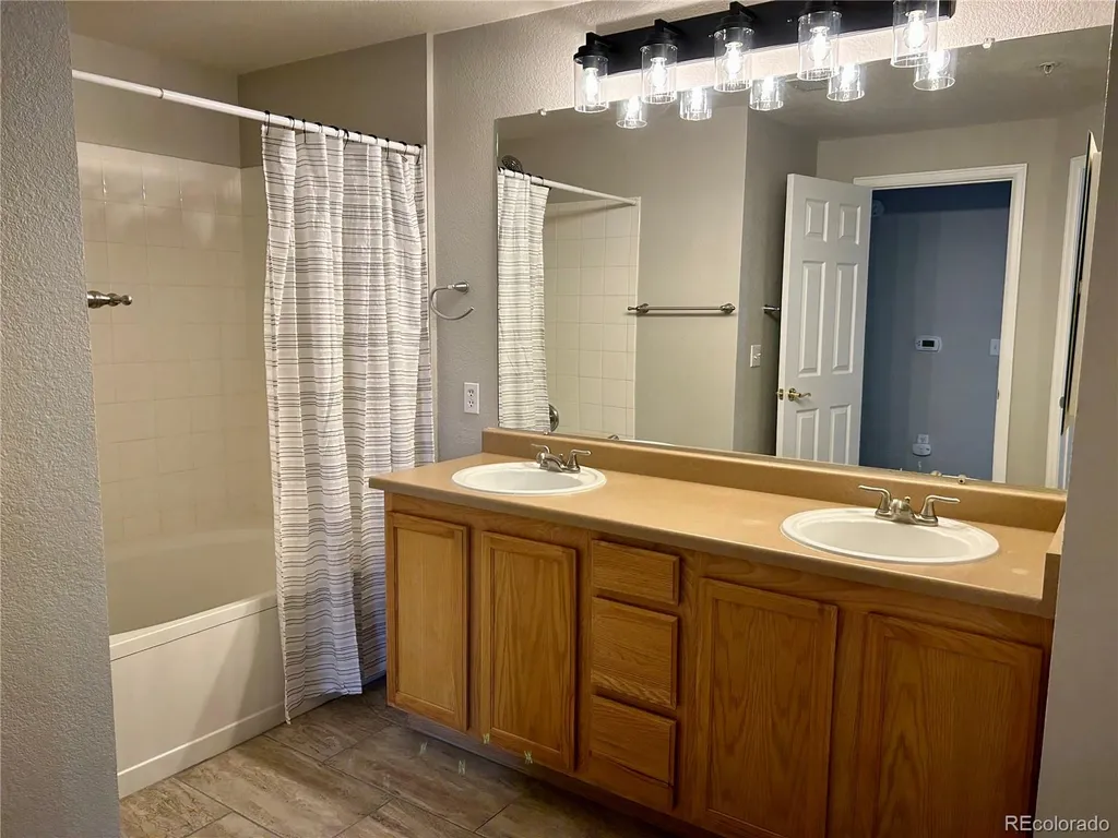 7440 S Blackhawk Street Englewood CO 80112