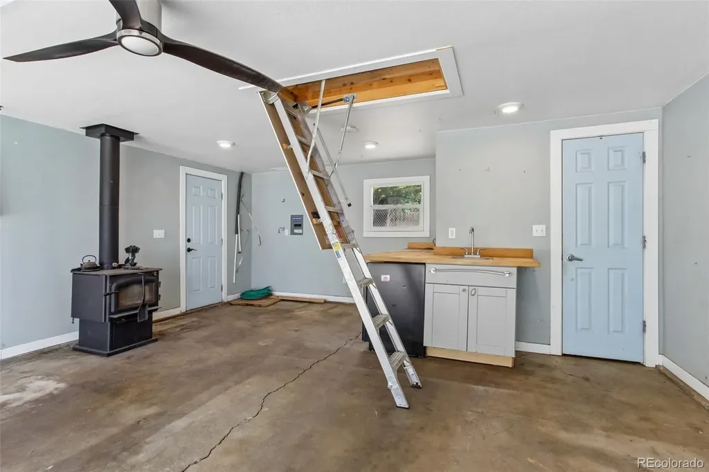 5000 Tejon Street Denver CO 80221