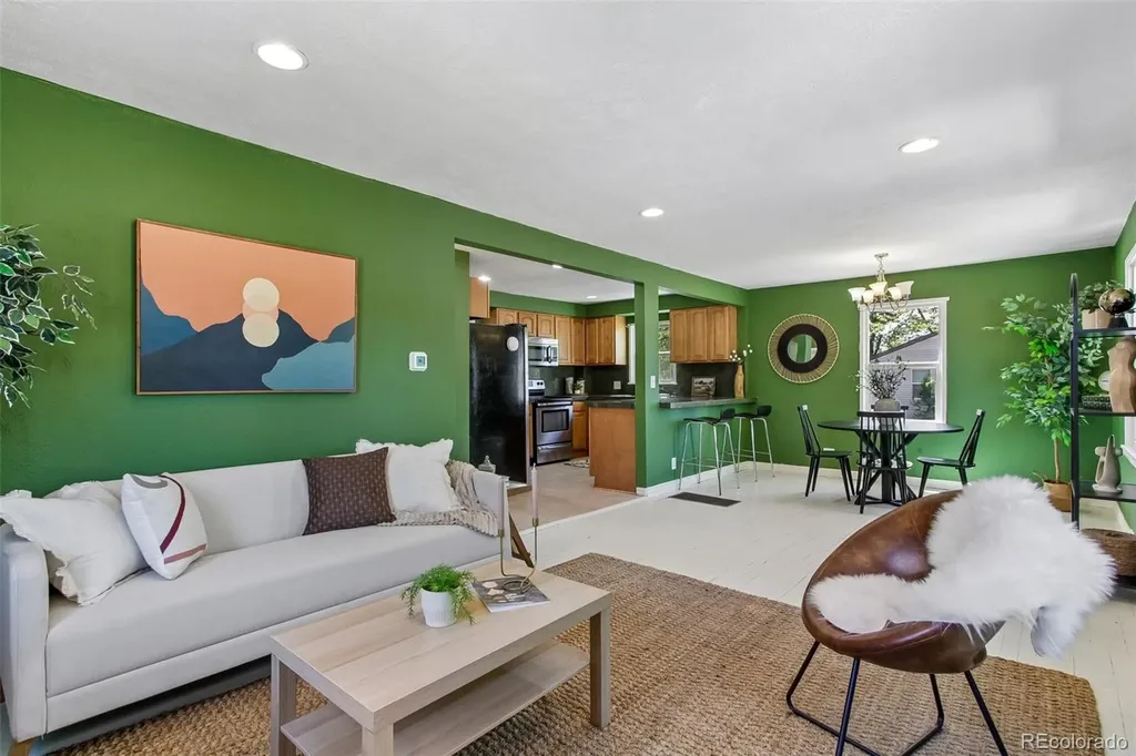5000 Tejon Street Denver CO 80221