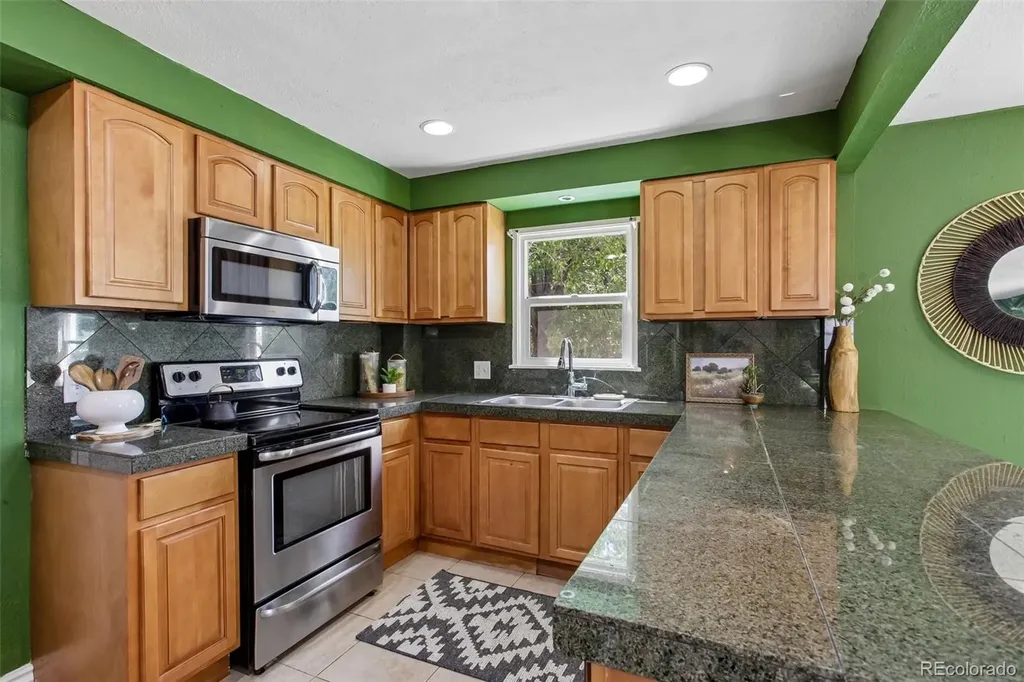 5000 Tejon Street Denver CO 80221