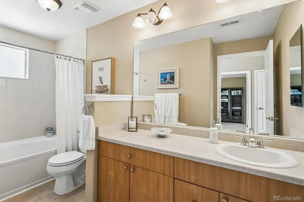 8546 Gold Peak Lane Highlands Ranch CO 80130