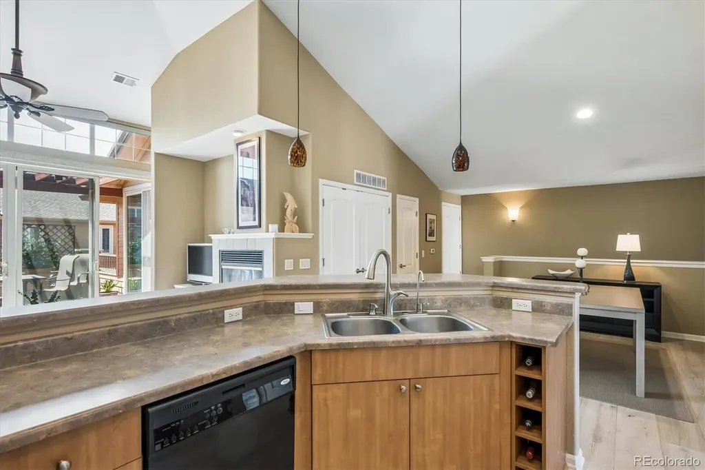8546 Gold Peak Lane Highlands Ranch CO 80130