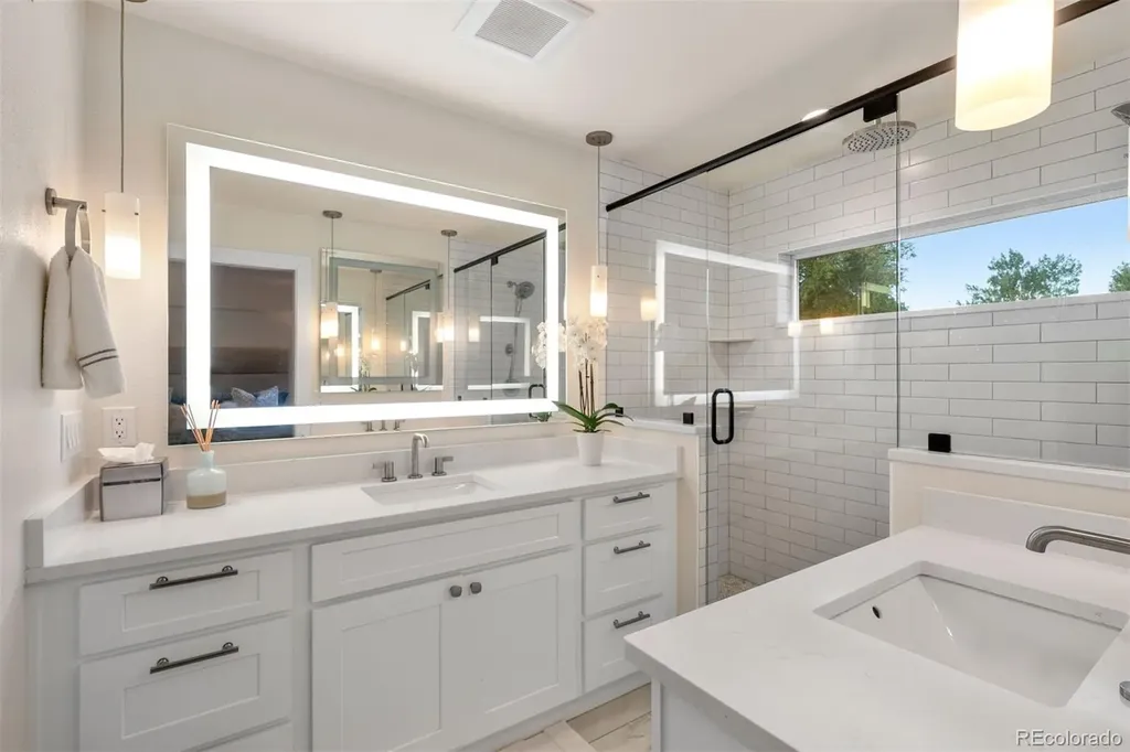 2452 S Humboldt Street Denver CO 80210