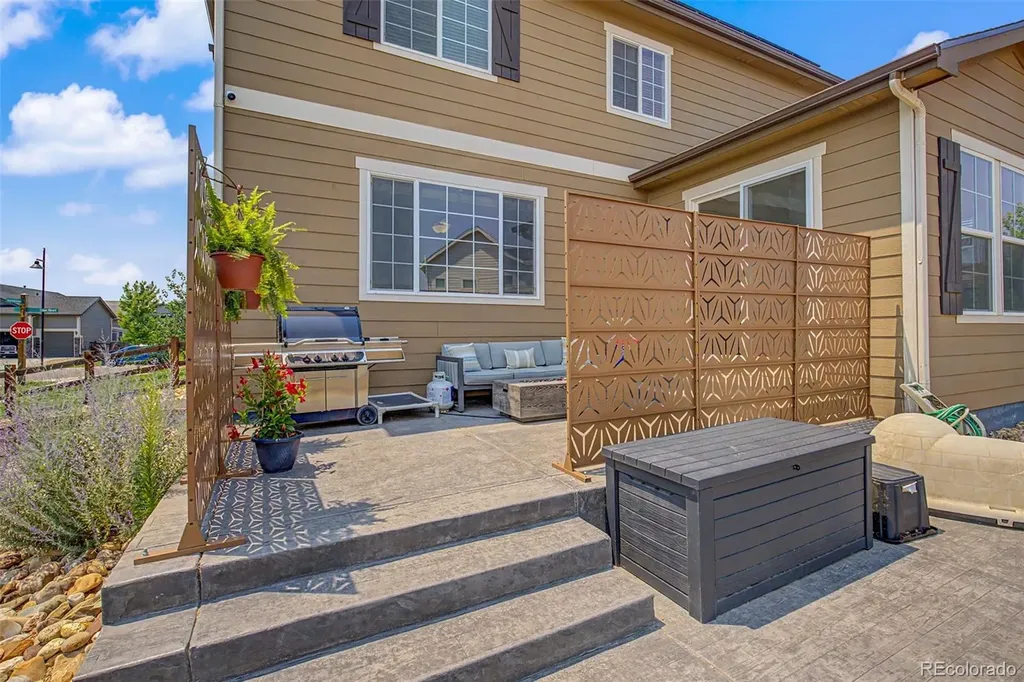 12648 Canoe Street Longmont CO 80504