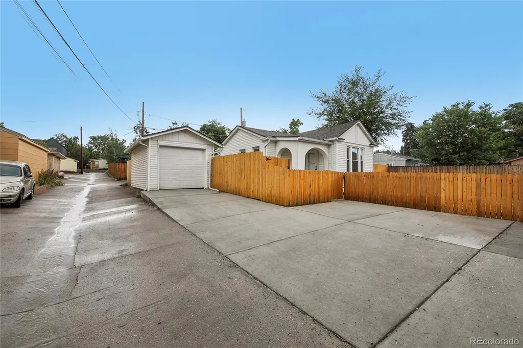 4631 N Clay Street Denver CO 80211