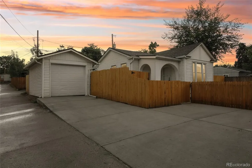 4631 N Clay Street Denver CO 80211