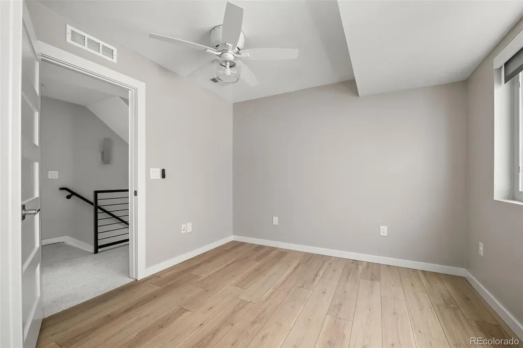 1239 Newton Street Denver CO 80204