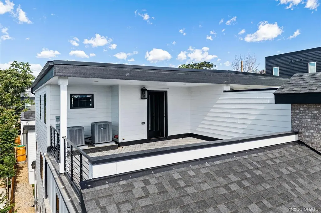 1239 Newton Street Denver CO 80204