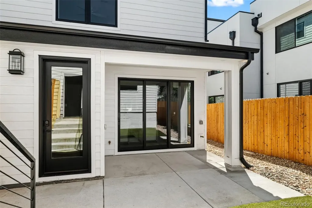 1239 Newton Street Denver CO 80204