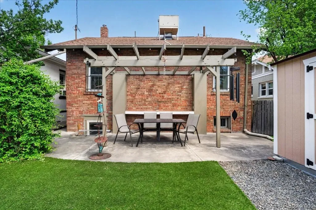1331 Bellaire Street Denver CO 80220