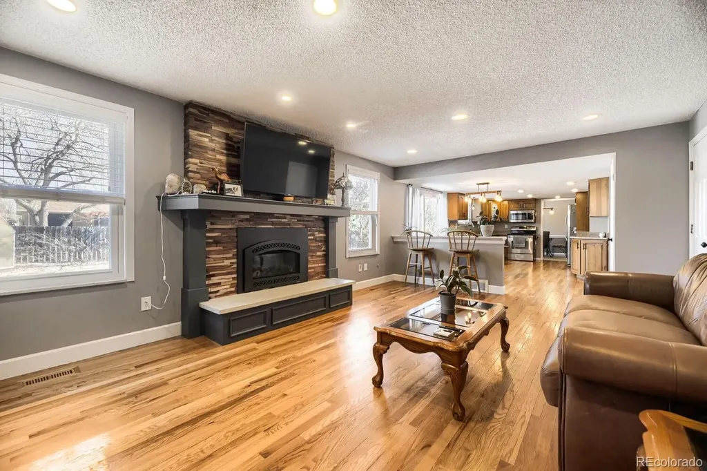 8330 Garland Drive Arvada CO 80005