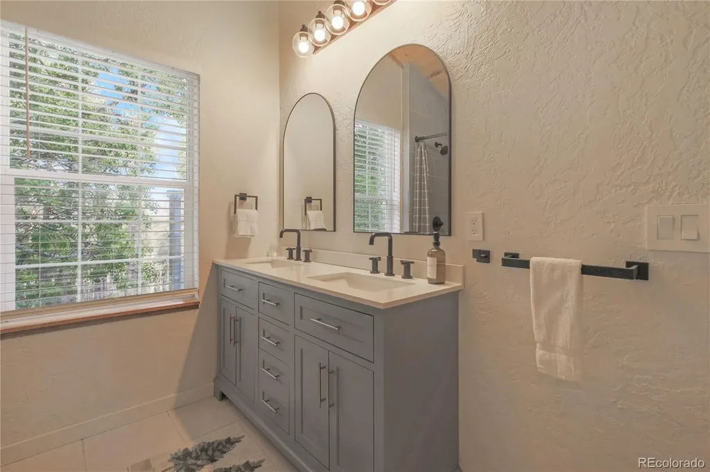 46 Apache Road Evergreen CO 80439