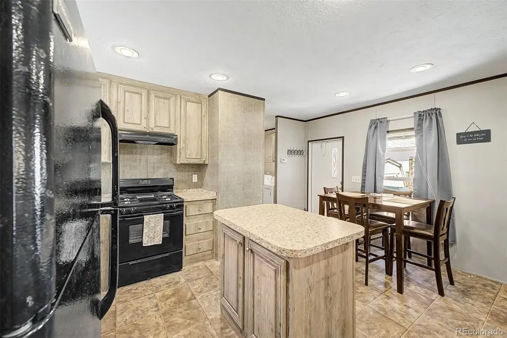 8201 S Santa Fe Drive Littleton CO 80120