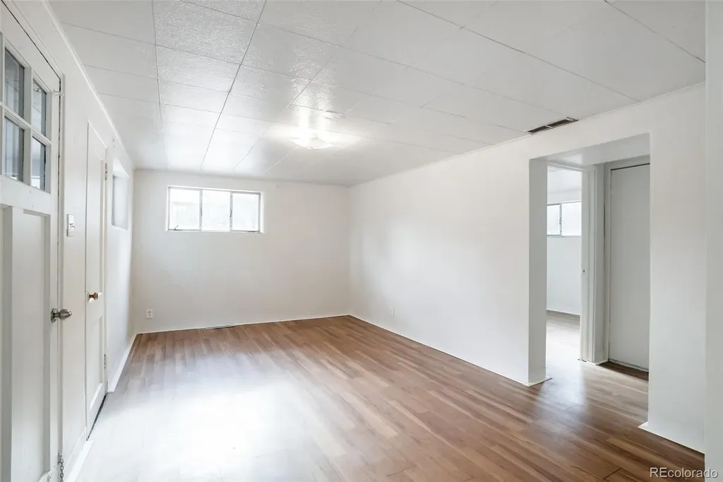 5683 W 41st Avenue Denver CO 80212
