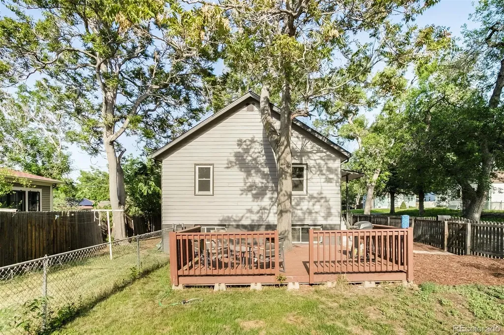 5683 W 41st Avenue Denver CO 80212