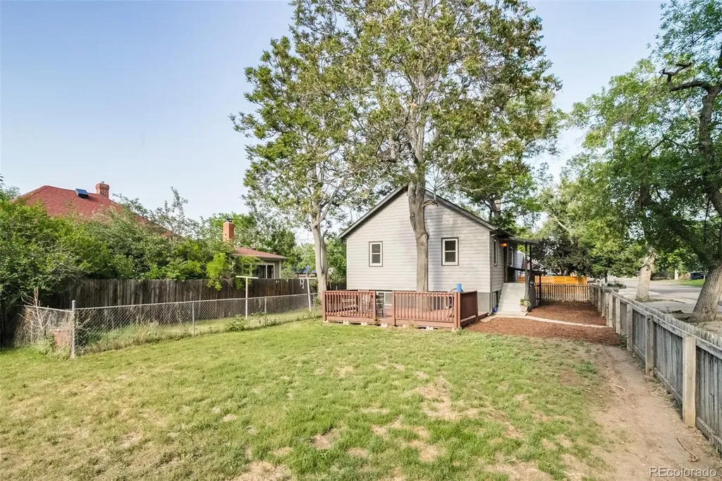 5683 W 41st Avenue Denver CO 80212