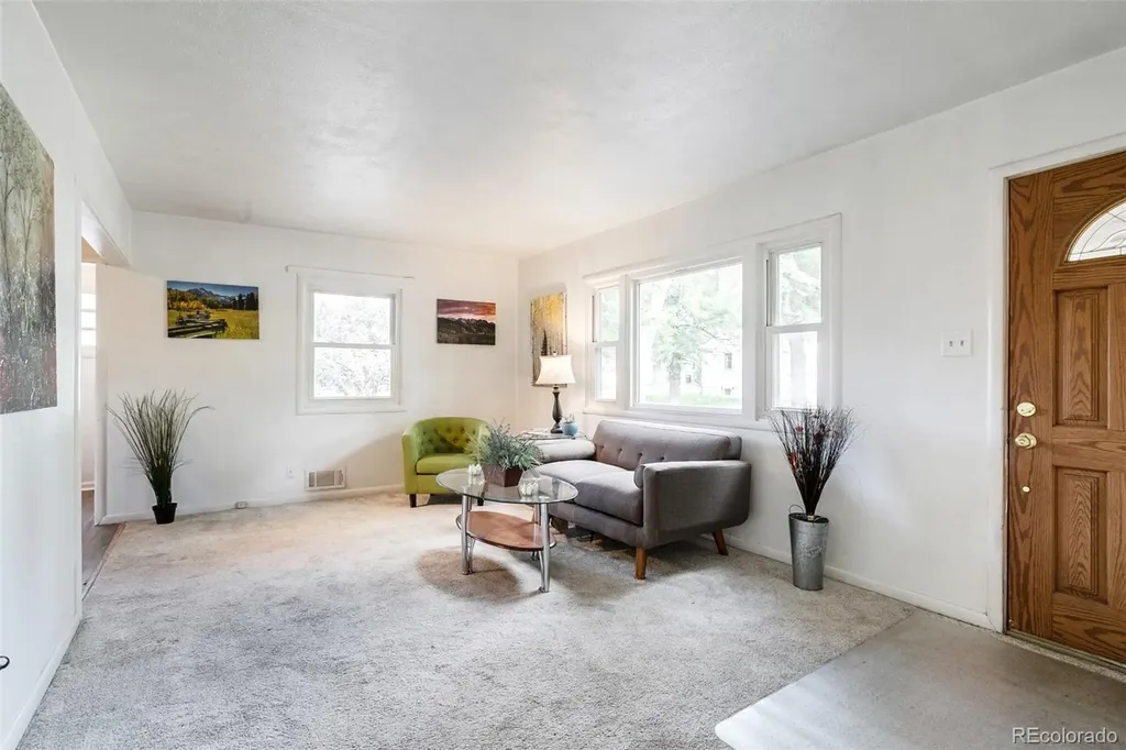 5683 W 41st Avenue Denver CO 80212