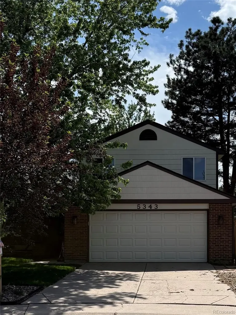 5343 S Telluride Way Centennial CO 80015