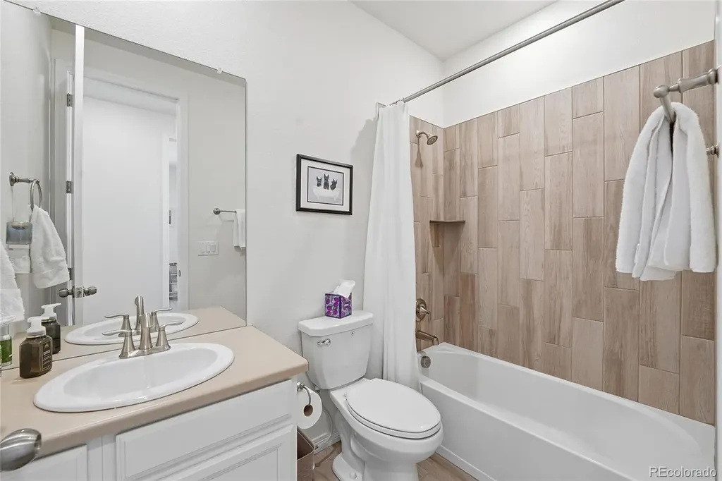 508 176th Avenue Broomfield CO 80023