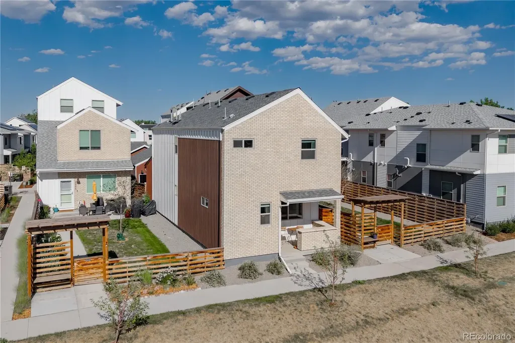 6875 Juniper Lane Arvada CO 80007