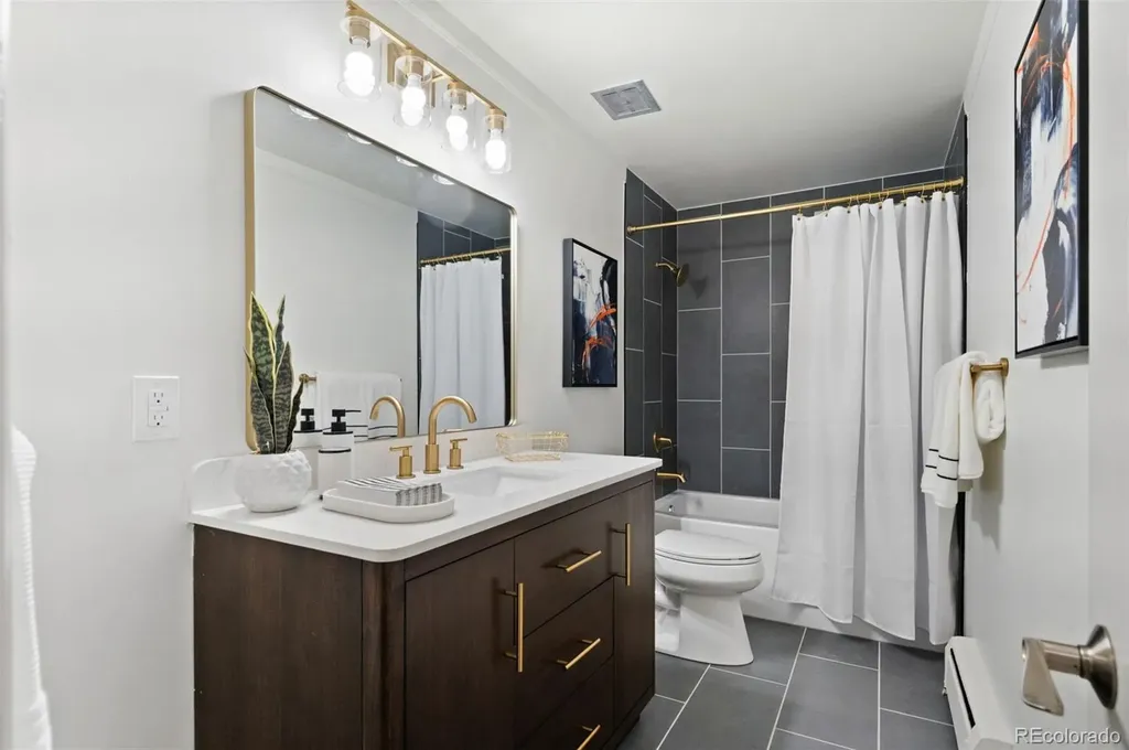 6530 E Colorado Drive Denver CO 80224