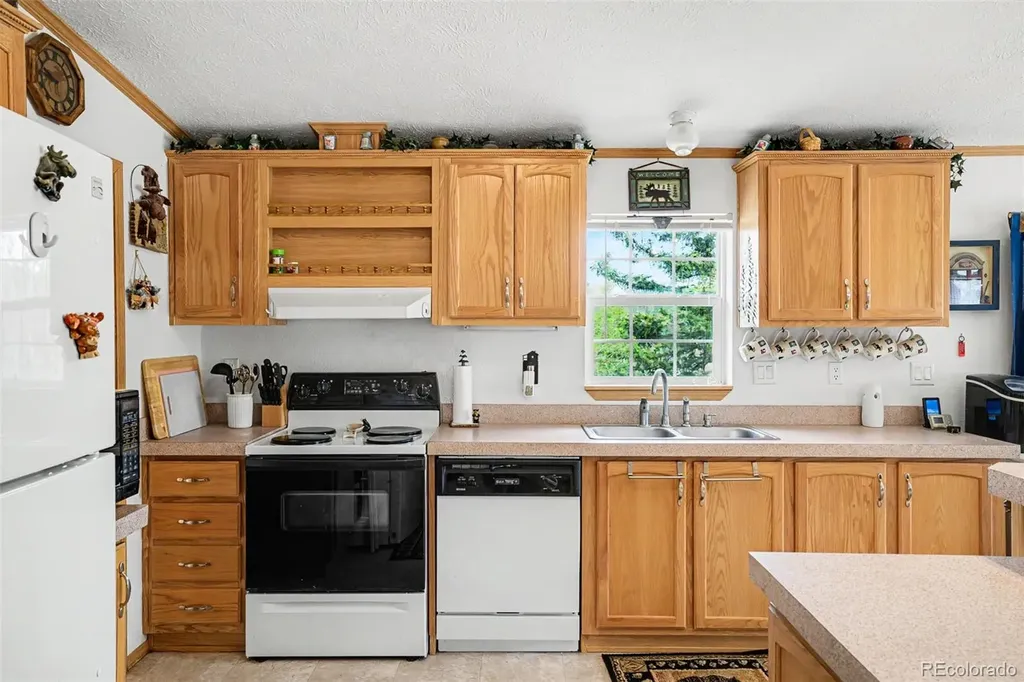 412 Bordenville Court Jefferson CO 80456