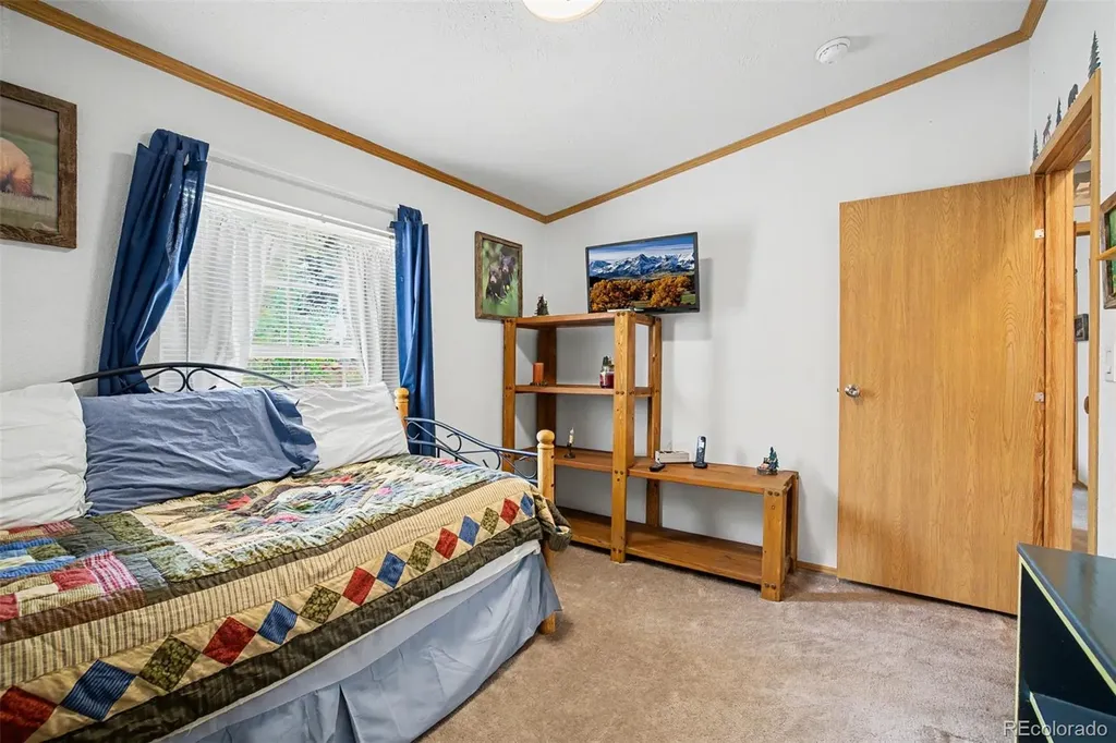 412 Bordenville Court Jefferson CO 80456
