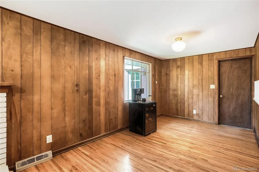 2719 S Kendall Way Denver CO 80227