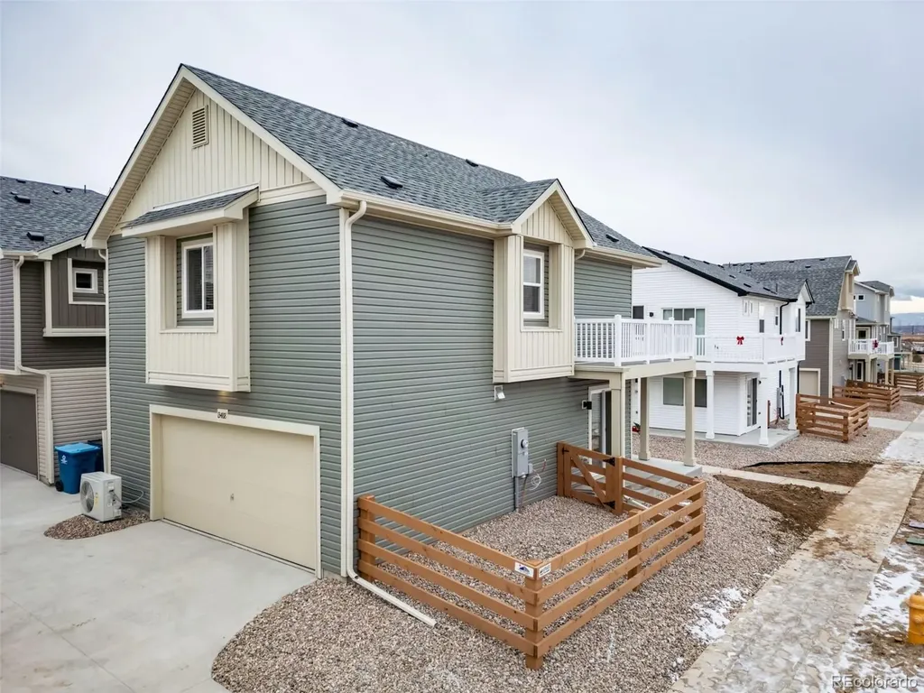 46523 Gold Prairie Drive Bennett CO 80102