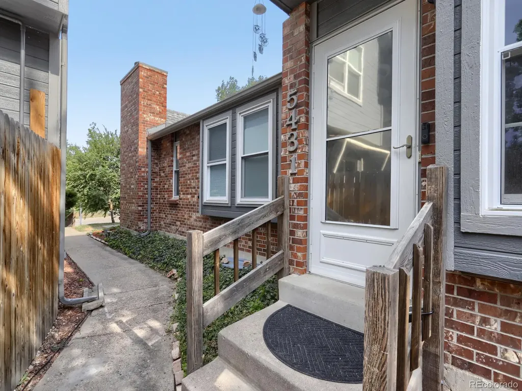 5431 S Delaware Street Littleton CO 80120