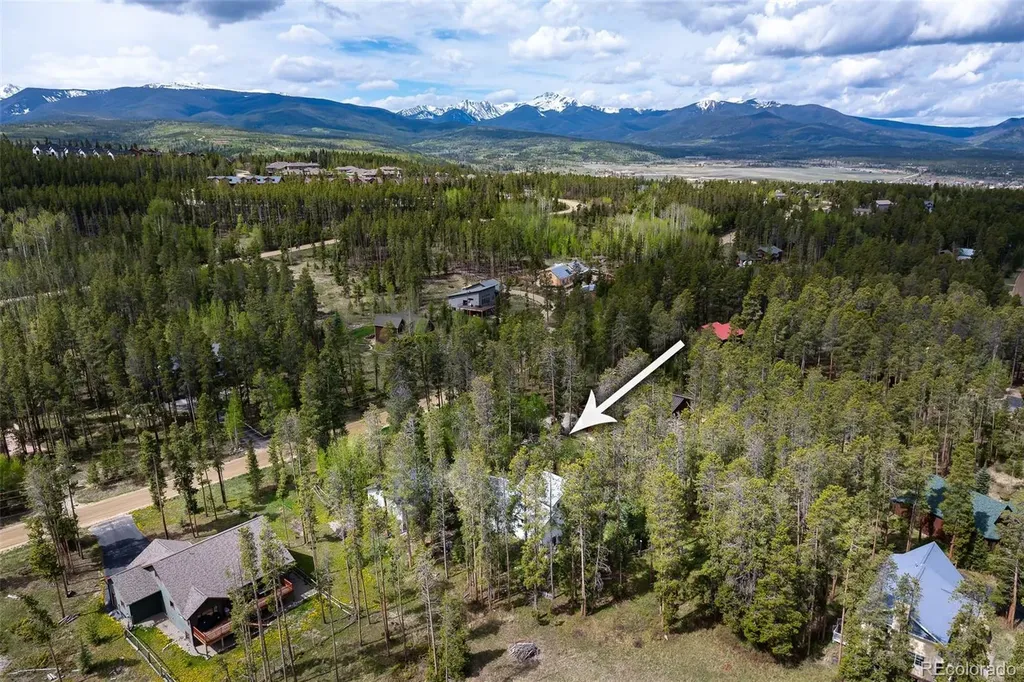 201 Hughes Avenue Fraser CO 80442