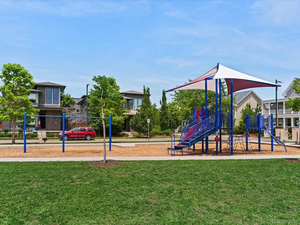 8698 E 54th Place Denver CO 80238