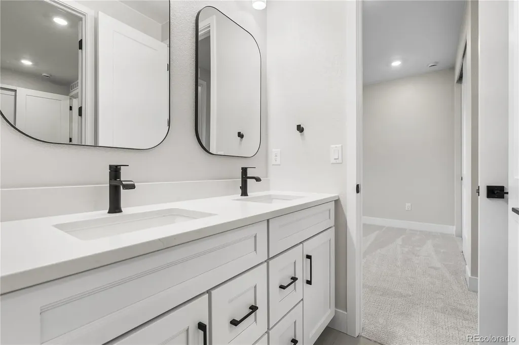 11134 Encantado Trail Lone Tree CO 80134
