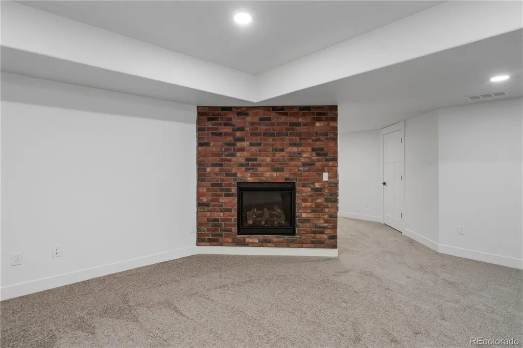 1099 S Deuel Street Fort Morgan CO 80701