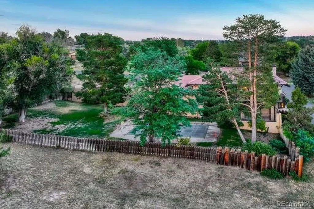 7427 S Richfield Street Foxfield CO 80016