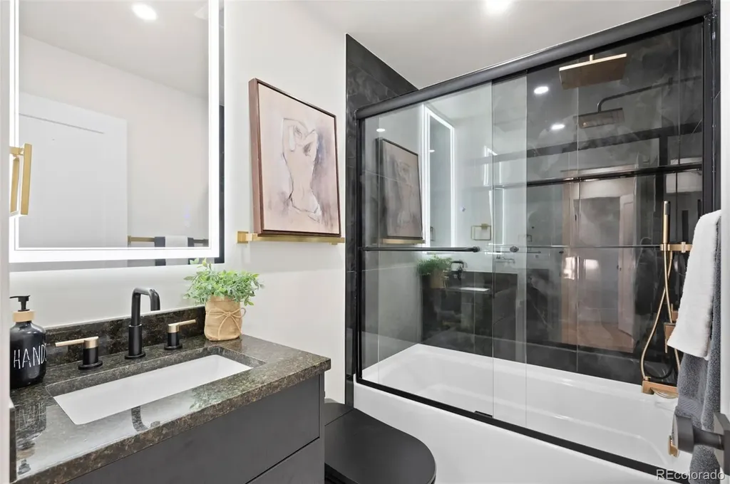 3021 Locust Street Denver CO 80207