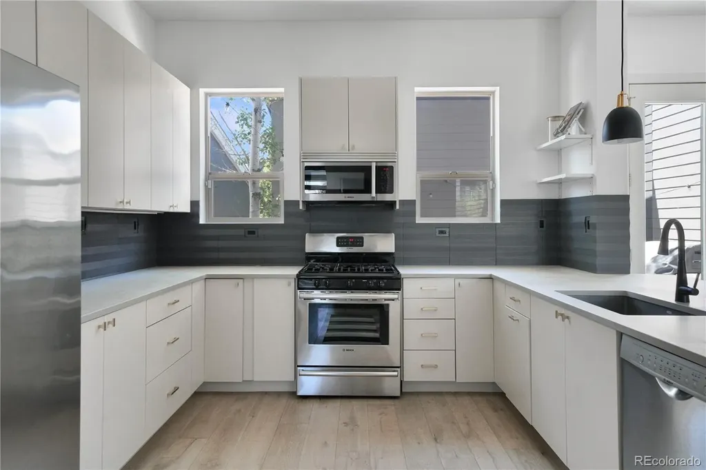 5043 Valentia Street Denver CO 80238
