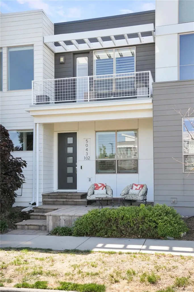 5043 Valentia Street Denver CO 80238