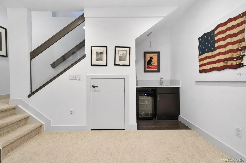 5043 Valentia Street Denver CO 80238