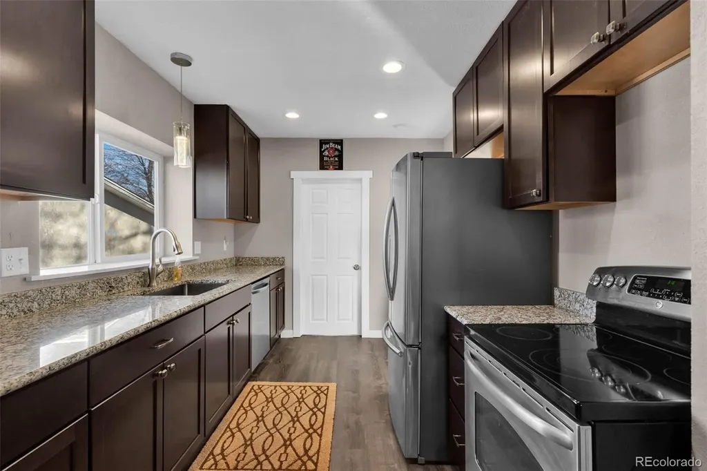 613 Barrett Avenue Canon City CO 81212