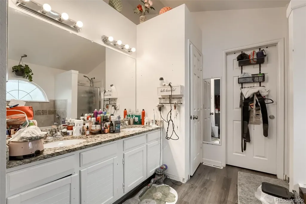 2375 S Harlan Street Denver CO 80227