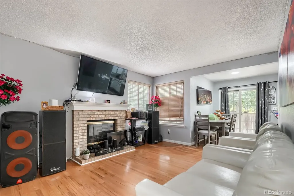 2375 S Harlan Street Denver CO 80227