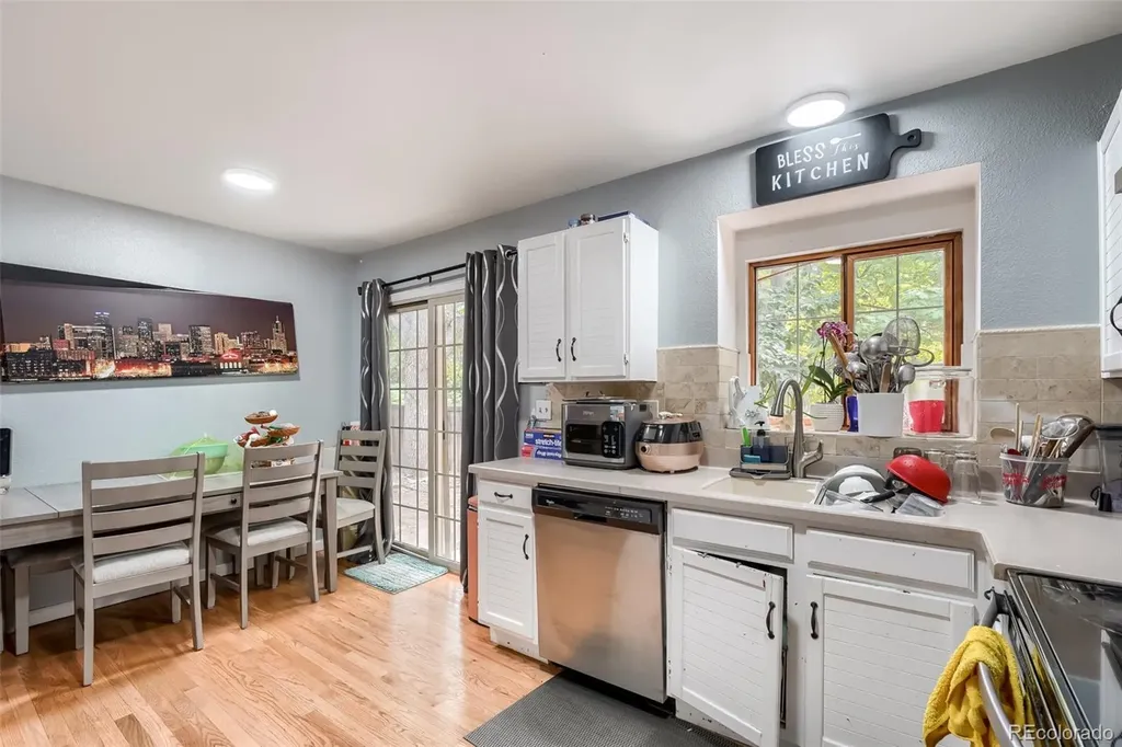 2375 S Harlan Street Denver CO 80227