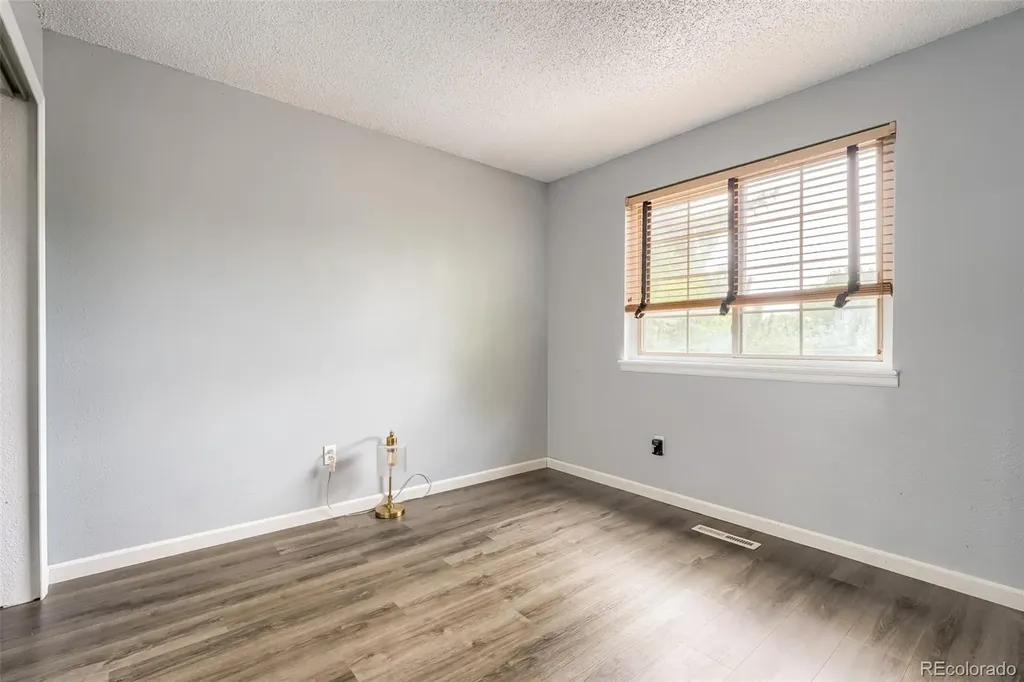 2375 S Harlan Street Denver CO 80227