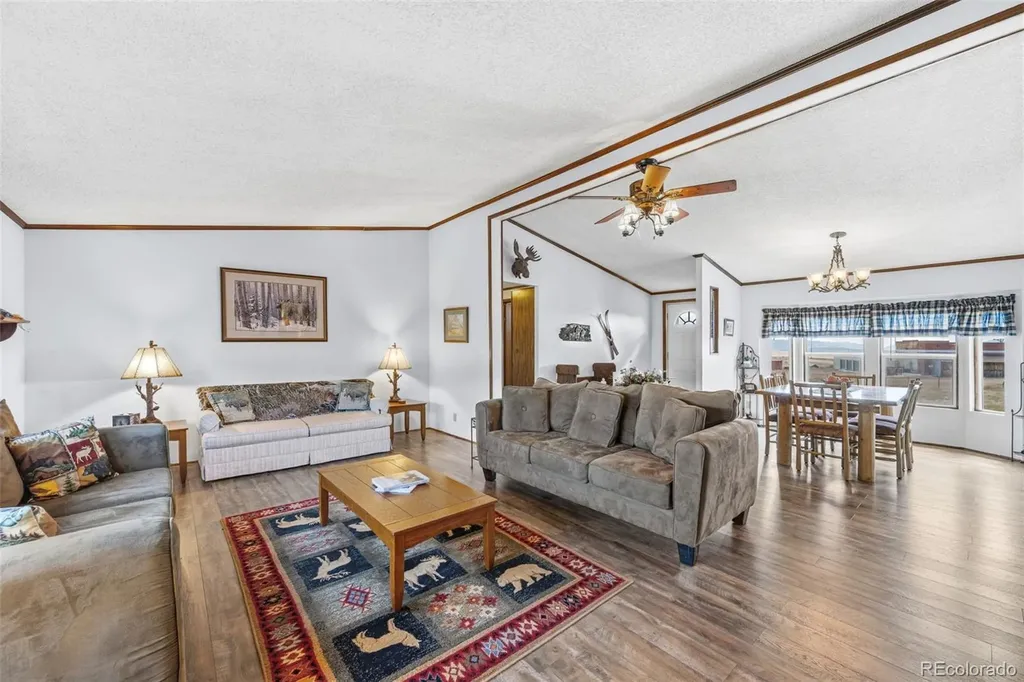 75 Sixth Street Como CO 80432
