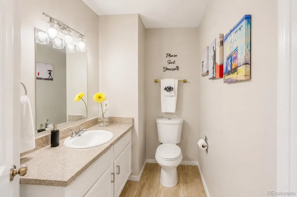 2058 S Balsam Street Lakewood CO 80227