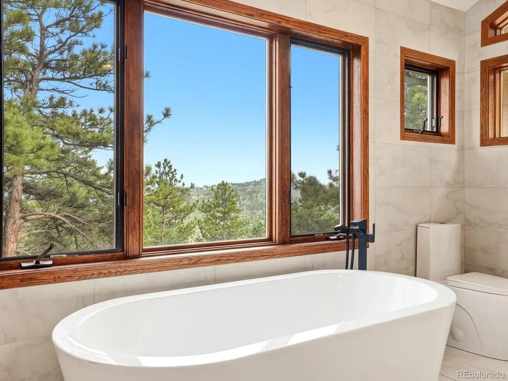 952 Rembrandt Road Boulder CO 80302