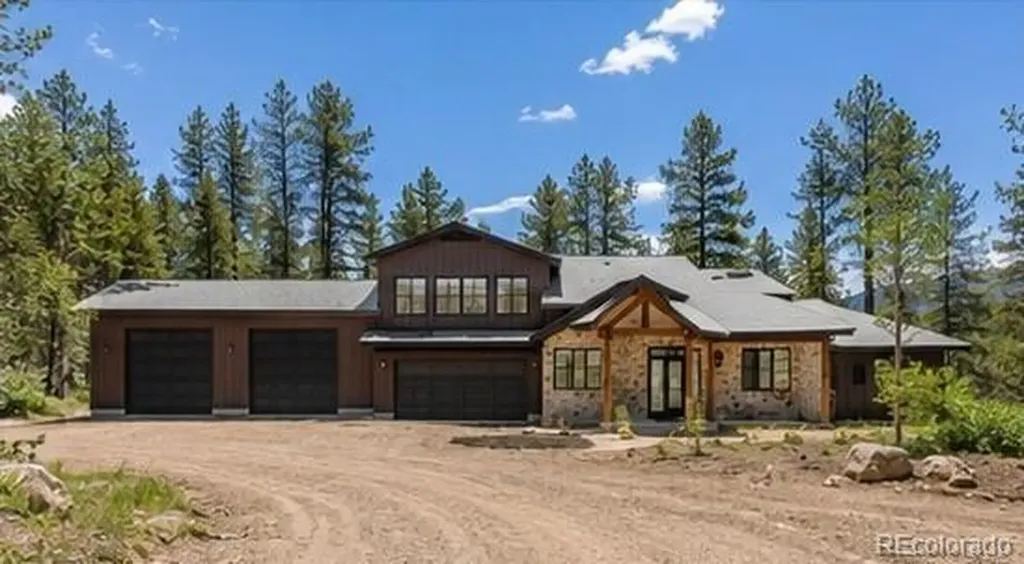 1 Hawk Way Black Hawk CO 80422